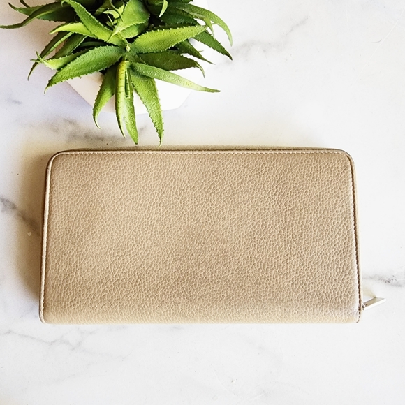 Authentic Celine Continental Zip Leather Wallet, Custom Handpainted - Picture 5 of 10